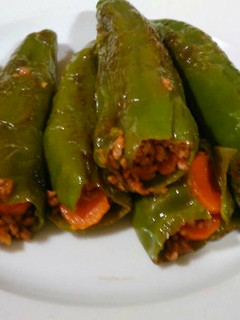 Una foto de Pimientos verdes rellenos sin gluten