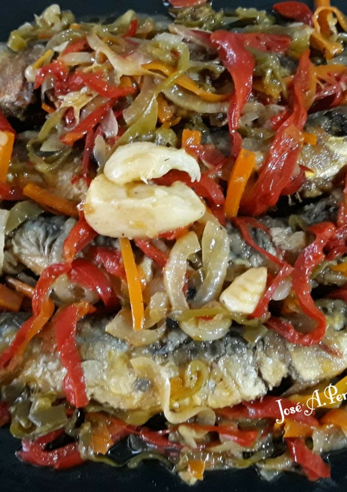 Una foto de Sardinas escabechadas