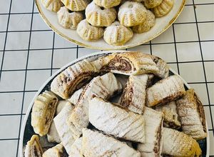 صورة لوصفة مايحلى العيد الي بالكعك والمقروطه بالعجوه