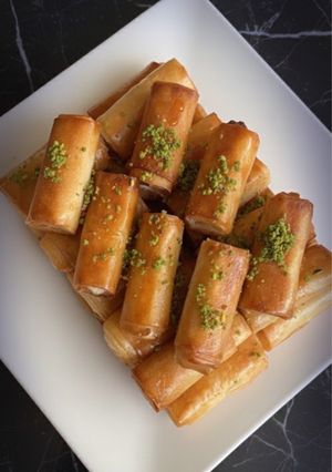 صورة لوصفة زنود الست المقرمشة (أصابع البقلاوة بالقشطة)