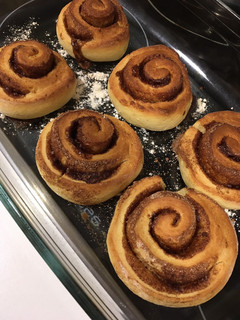 Una foto de Rollitos de Canela (Cinnamon Rolls)