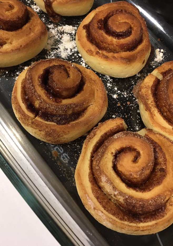 Una foto de Rollitos de Canela (Cinnamon Rolls)