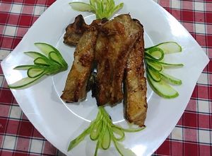 Hình của món Sườn cây nướng mật ong.
