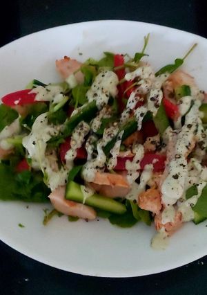 A picture of My Left over chicken with Salad & Yogurt Mint Sauce.
