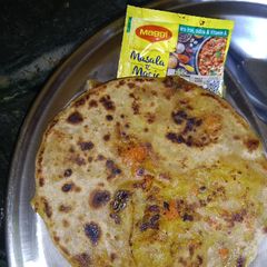 A picture of Stuffed parantha.