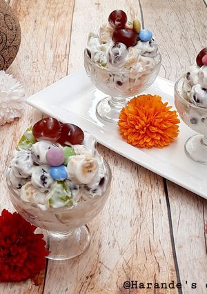 A picture of Fruit dessert.