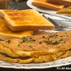 A picture of Fluffy Mushroom and Spinach Omelette.