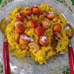 A picture of Kaju Moti Pulav (Paneer Pulav).