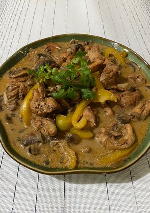Foto resep Chicken Stroganof with Coconut Milk /santan