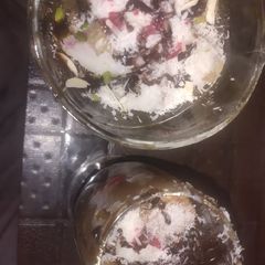 A picture of Banana Rabri in glass.