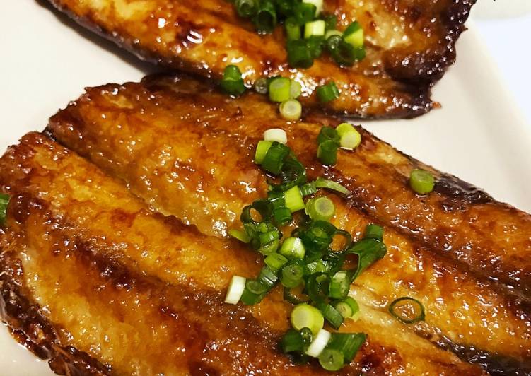 Bagaimana Membuat Niiyama Iwashi kabayaki (kabayaki sardines) Anti Gagal