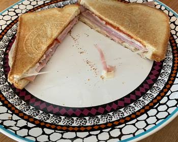 The New Way Make Recipe Proper School Lunch Pepperoni Ham and Cheese Sandwich Delicious and Healthy