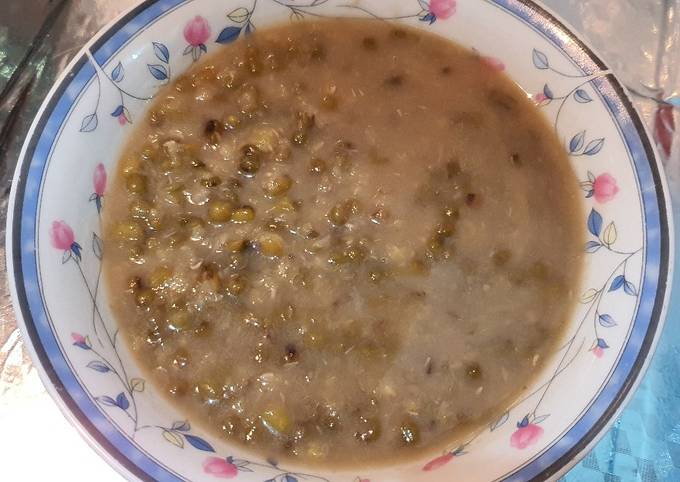 Wajib coba! Resep praktis buat Bubur Kacang Hijau (Anti Gagal &amp; Mudah dibuat) yang gurih