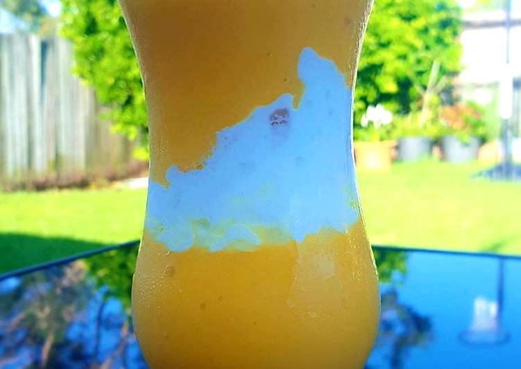 Manggo Juice with Cream Cheese