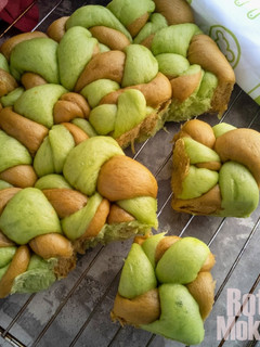 Foto resep Roti Kasur Kukus Moka Pandan