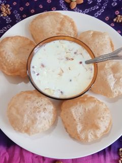 ચોખા ની ખીર (Rice Kheer Recipe In Gujarati) રેસીપી મુખ્ય ફોટો