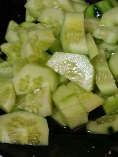 Una foto de Ensalada de pepino con yogur