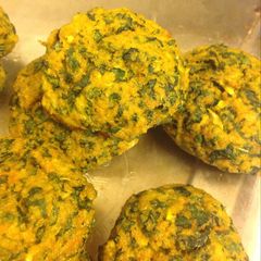 A picture of Carrot and kale kotlets.