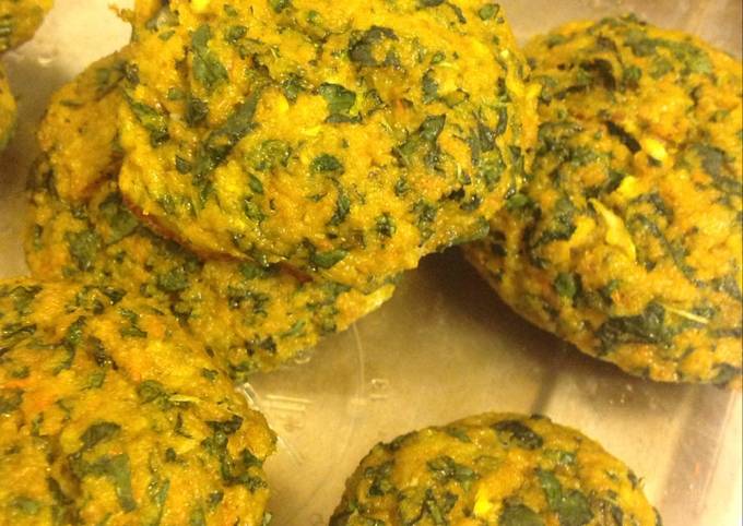 Carrot and kale kotlets