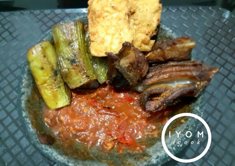 Cara buat Ikan Pari Goreng Sederhana dan Mudah Dibuat