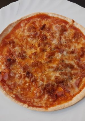 Una foto de Tortita de maíz con jamón dulce, sobrasada y mozzarella en Air fryer