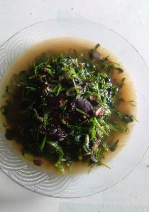 Foto resep Sayur selada air pleeuss jamur kuping hitam/Lember