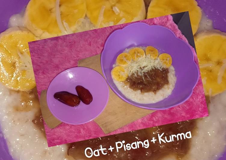 Oatmeal Pisang dan Saus Kurma madu