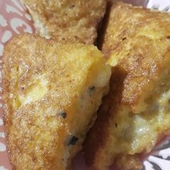 A picture of Triangle sandwich #fiveingredients #cookpad.