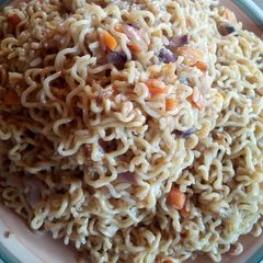 A picture of Spicy noodles.
