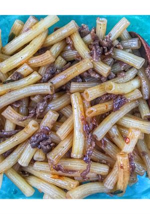 Hình của món Nui xào bò sa tế.