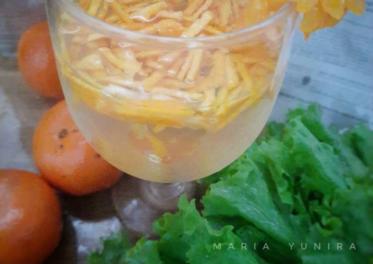 Cara mengolah Infused Water Kulit Jeruk (Tips)  Cepat