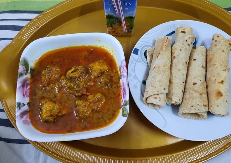 Easiest Way to Make Ultimate Chicken 🐔Aloo 🥔 and chapati