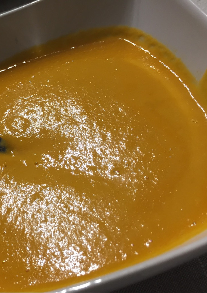 Una foto de Papilla de pollo con verduras