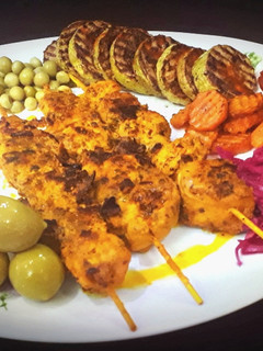 عکسی از دستور مرغ ماستی ذغالی
