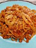 Spaghetti (integrale) bolognese