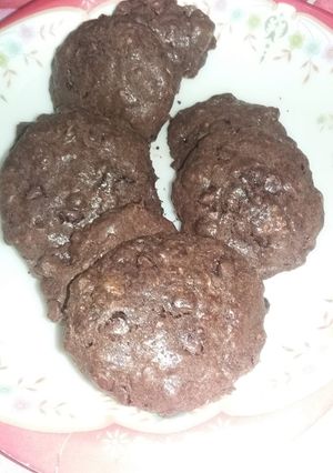 A picture of Chocolate cookies.
