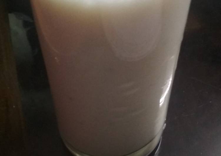 Recipe of Banana Shake in 33 Minutes for Young Wife