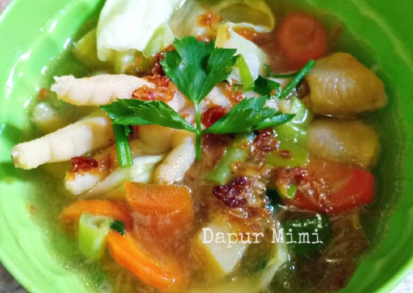 Sop sayur + ceker ayam