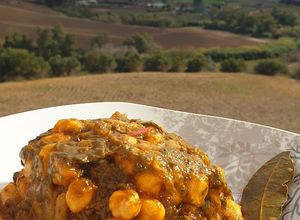 Una foto de Acelgas con garbanzos (Estilo Sierra de Cádiz)