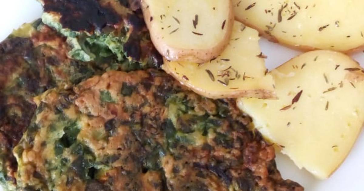 Papas al tomillo con tortillas de acelga Receta de Tiare Barrera Cookpad