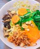 Bún trộn thập cẩm (món chay)
