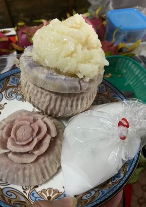 รูปของ เผือกนึ่งข้าวเหนียวมูน