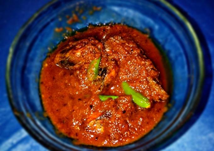 Baby Ikan Tongkol Sambal Asam pedas