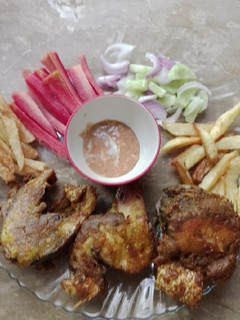 A picture of Fried Fish 🐠.
