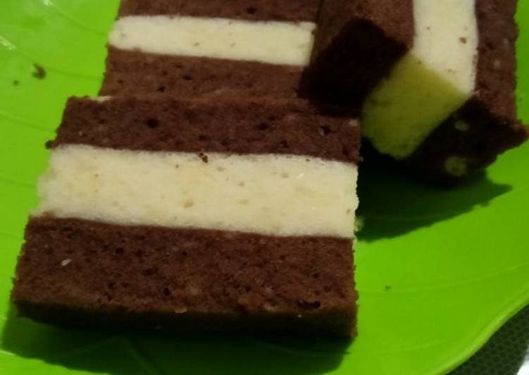 Cake lapis keju putih telur