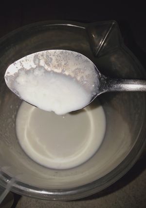 A picture of Butter milk (substitute).