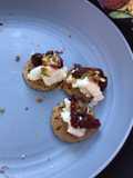 Goat cheese & jam crackers