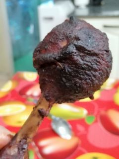รูปของ น่องไก่อมยิ้ม (Chicken Lollipop)