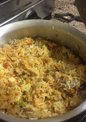 A picture of Vegetable biryani.