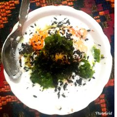 A picture of Dahi vade.